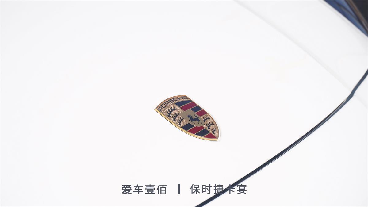 保時(shí)捷卡宴【愛車壹佰】施工ROLIPS隱形車衣